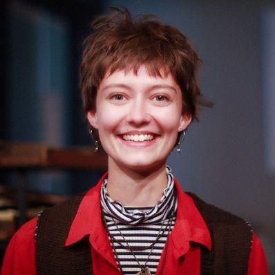 Steuer, Sarah